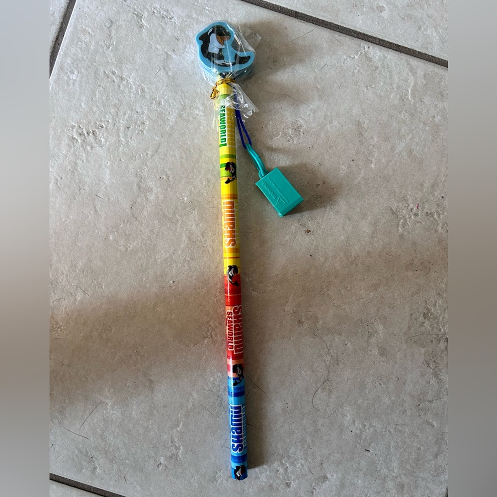 Giant Shamu Seaworld Novelty pencil with sharpener and eraser topper.
